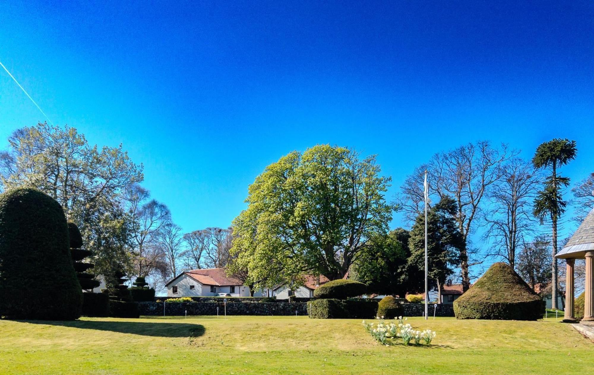 Kilconquhar Castle Estate Bed & Breakfast Bagian luar foto