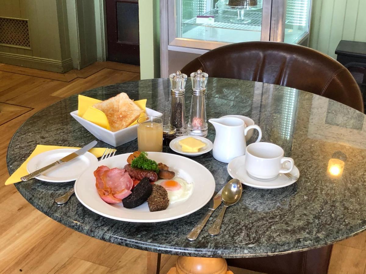Kilconquhar Castle Estate Bed & Breakfast Bagian luar foto